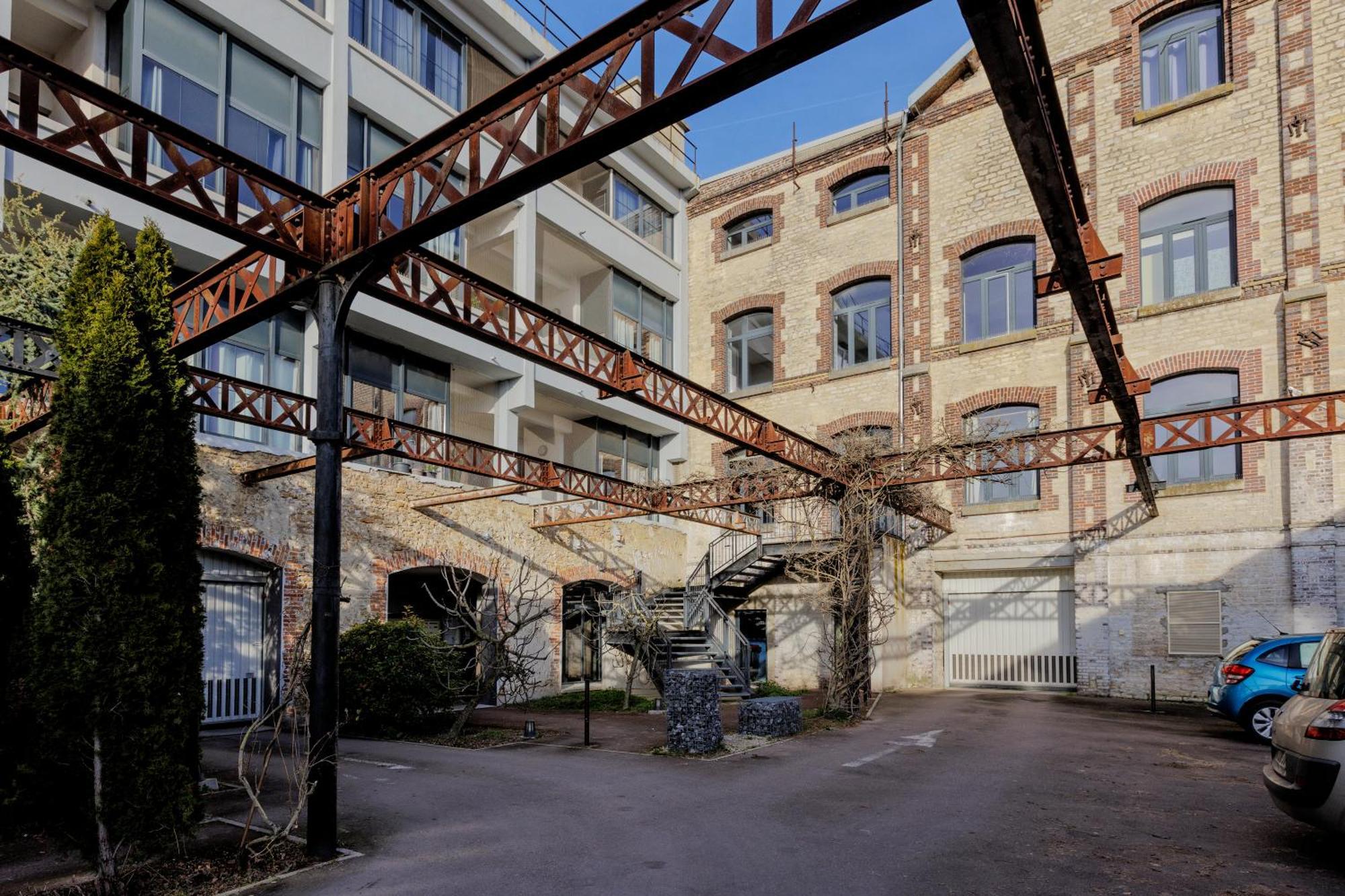Manhattan Loft - Centre - 5 Mn A Pied Gare - Parking Prive - Patio Troyes Ngoại thất bức ảnh
